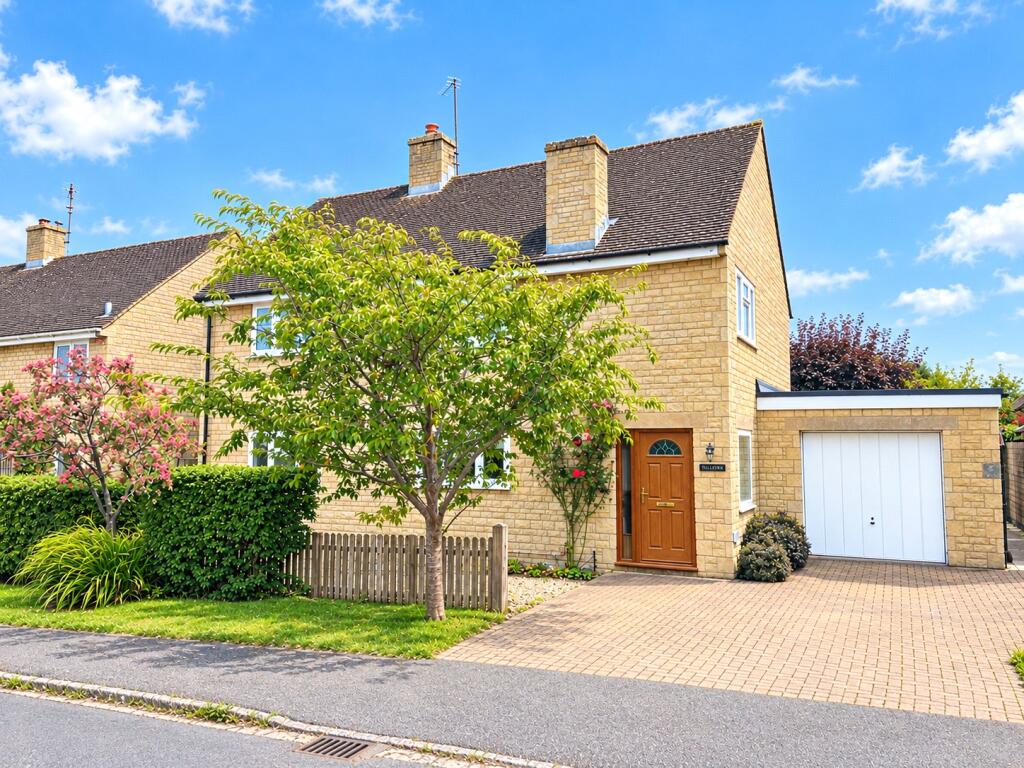 Main image of property: Shipton-under-Wychwood, OX7