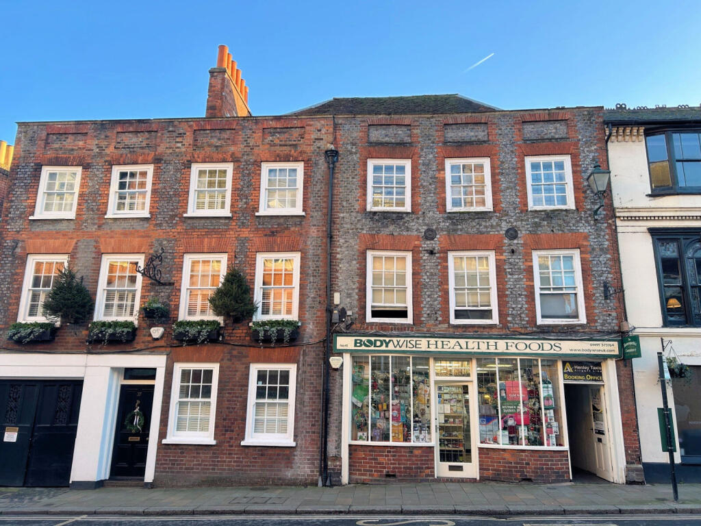 Main image of property: Market Place, Henley-On-Thames, Oxfordshire, RG9