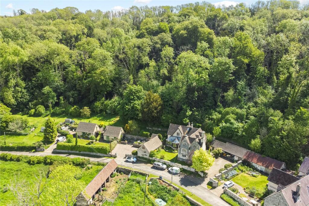 Main image of property: Wick Street, Stroud, Gloucestershire, GL6