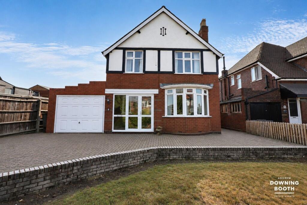 Main image of property: High Street, Chasetown, Burntwood, WS7 3XJ - No Upward Chain