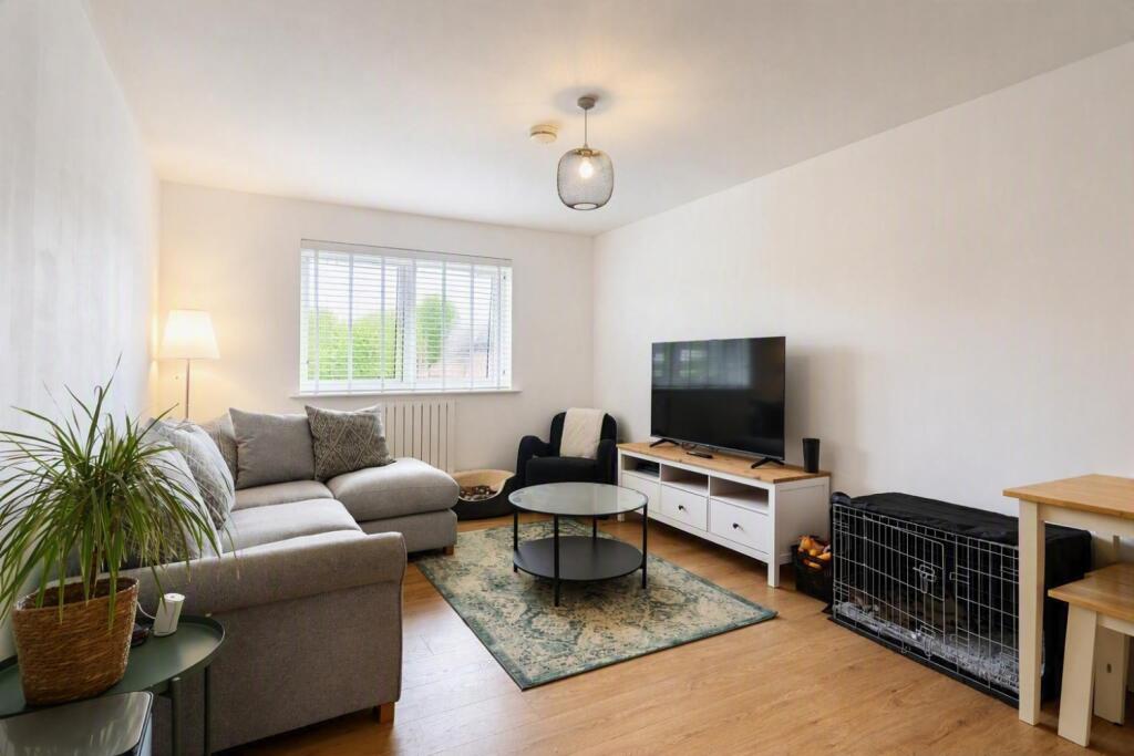 Main image of property: Ovaltine Drive, Kings Langley, Hertfordshire, WD4