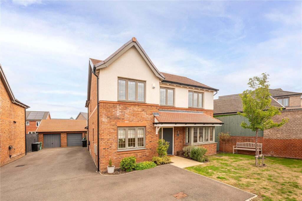 Main image of property: Linley Drive, Warwick, CV34