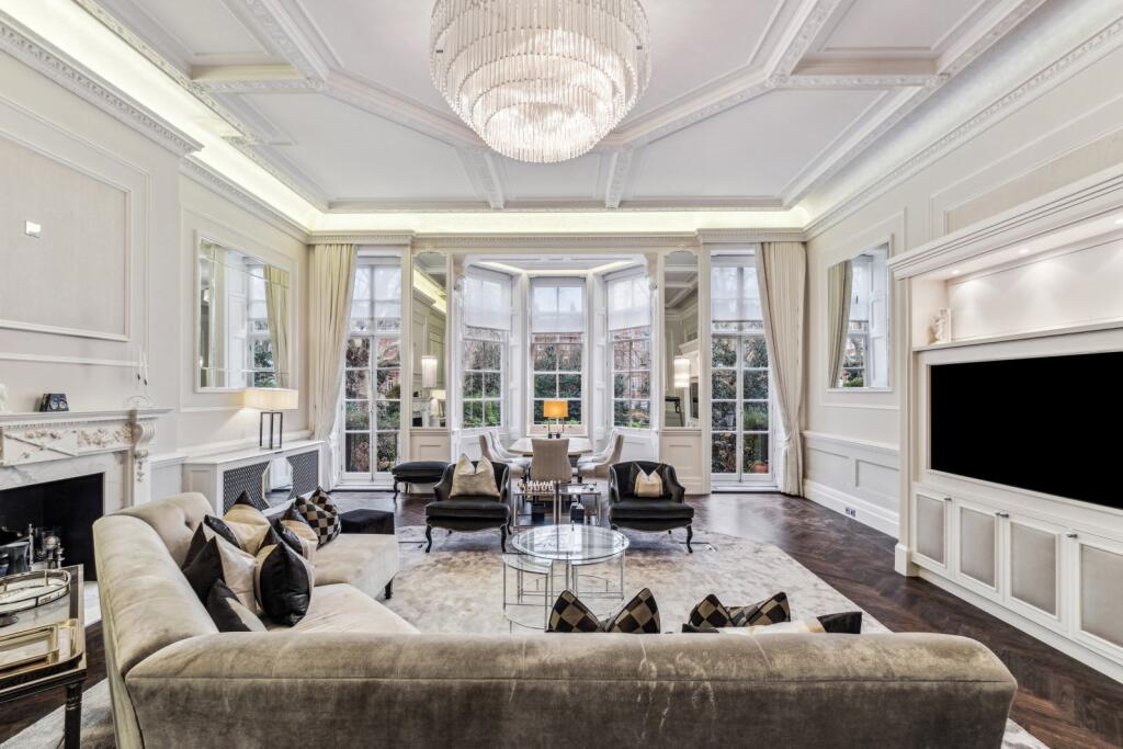 Main image of property: Cadogan Square,
Knightsbridge, SW1X
