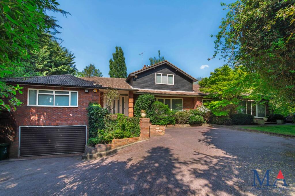 Main image of property: Barnet Lane, Elstree