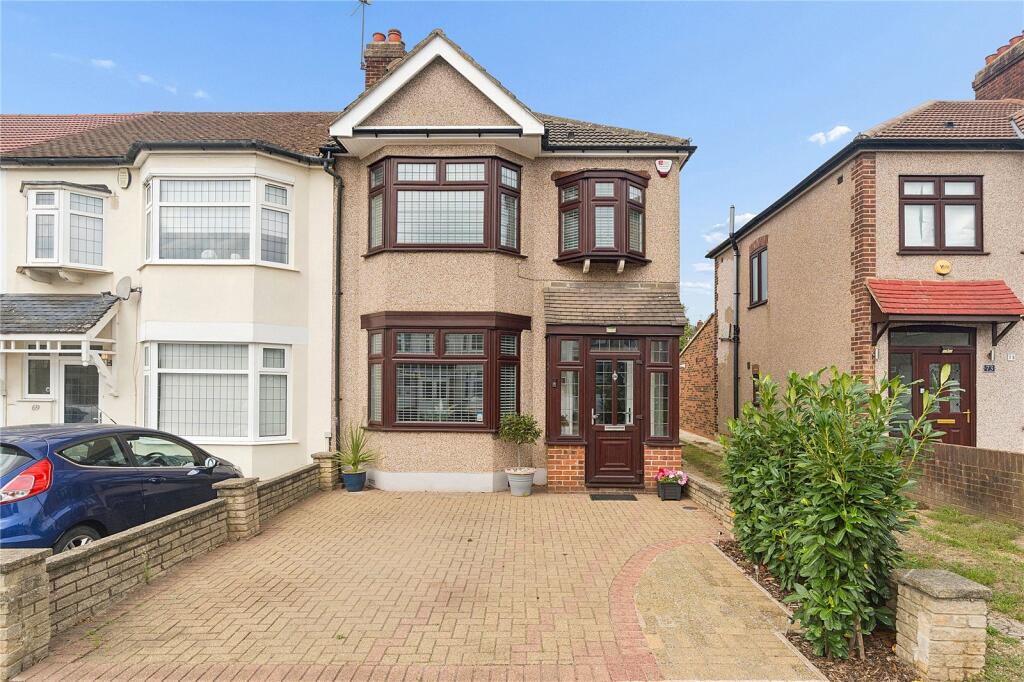 Main image of property: Glenwood Drive, Romford, RM2