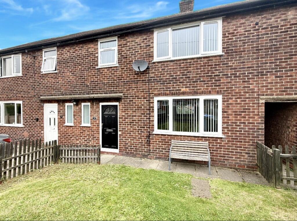 Main image of property: Links Road, Heywood, Greater Manchester, OL10
