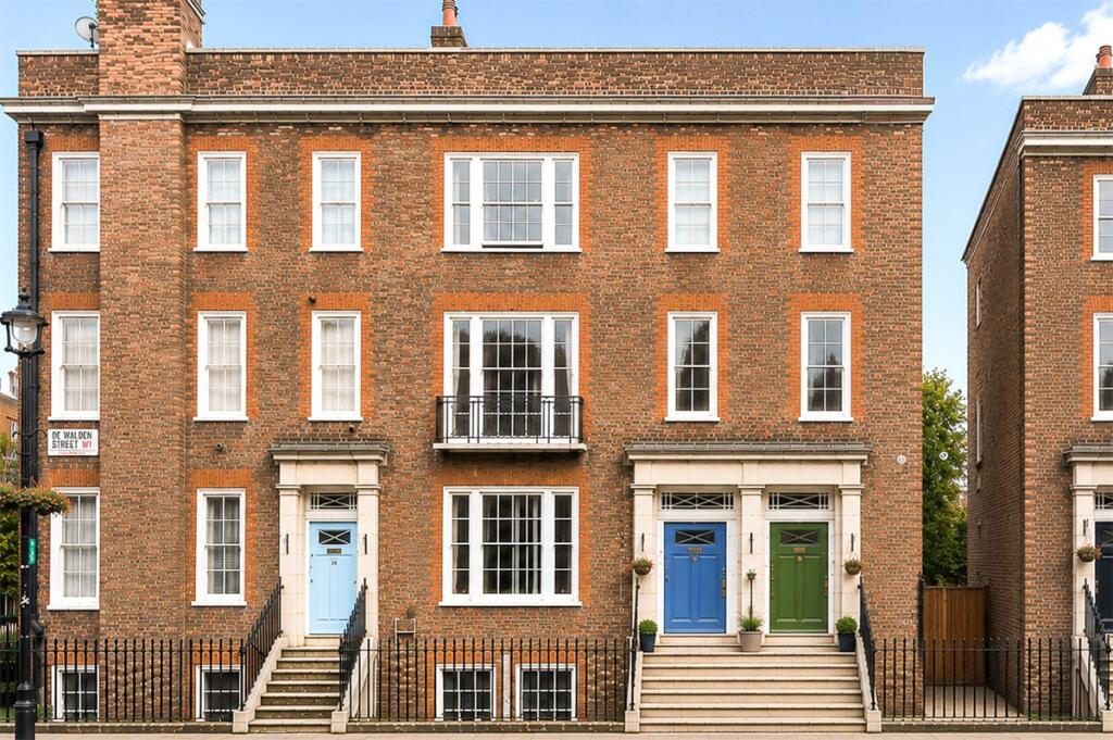Main image of property: De Walden Street, London, W1G