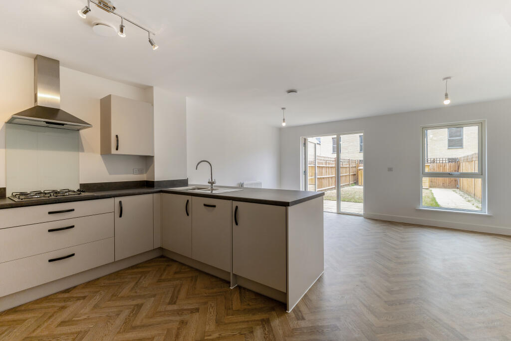 Main image of property: Leaf Living at Beckley Place, Oxford, OX3