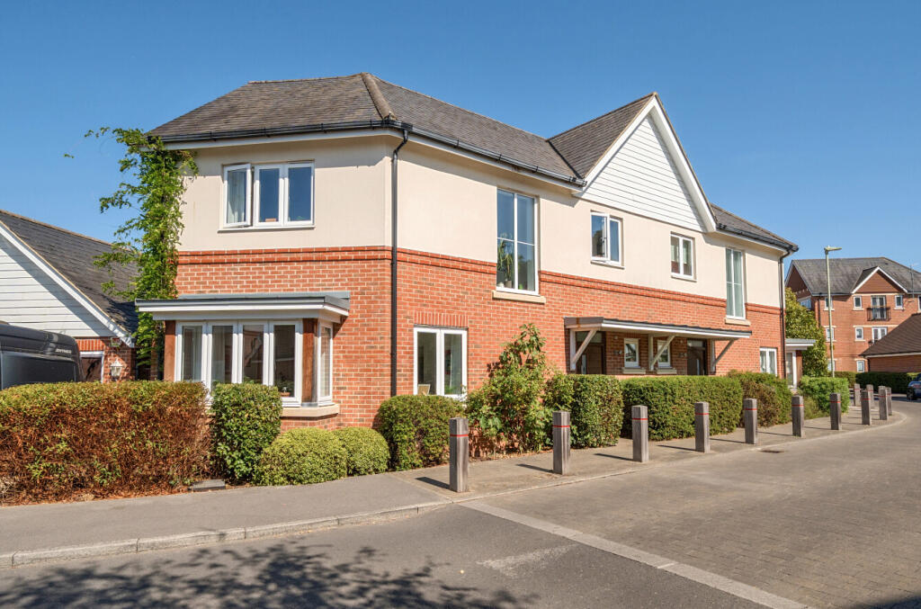 Main image of property: Willowbourne, Fleet, Hampshire, GU51