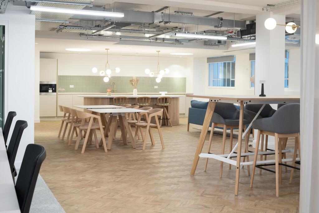 1st Floor - Fully Fitted