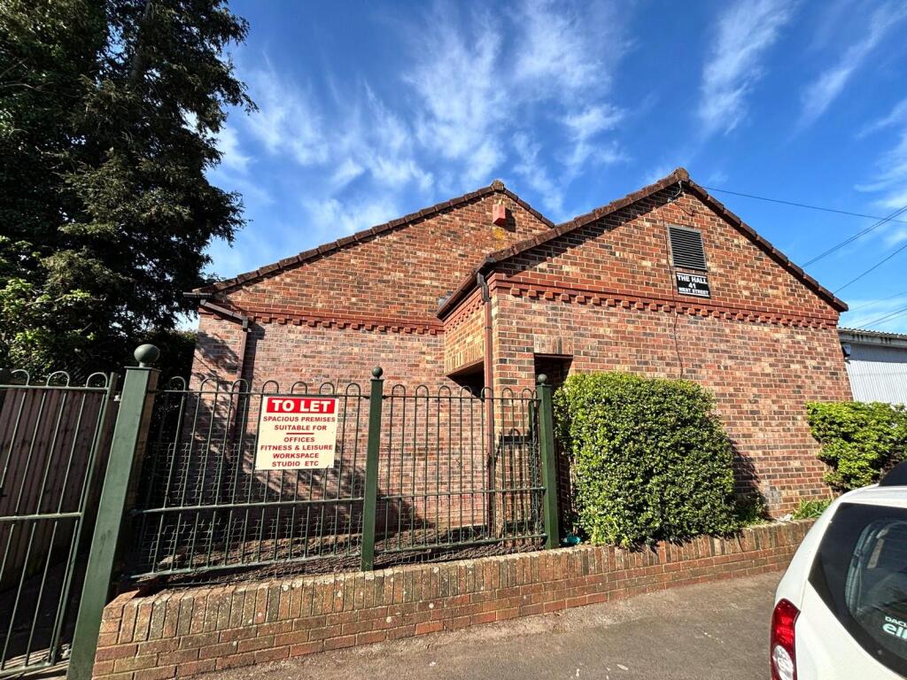 Main image of property: 42 West Street, Wells, BA5 2AH