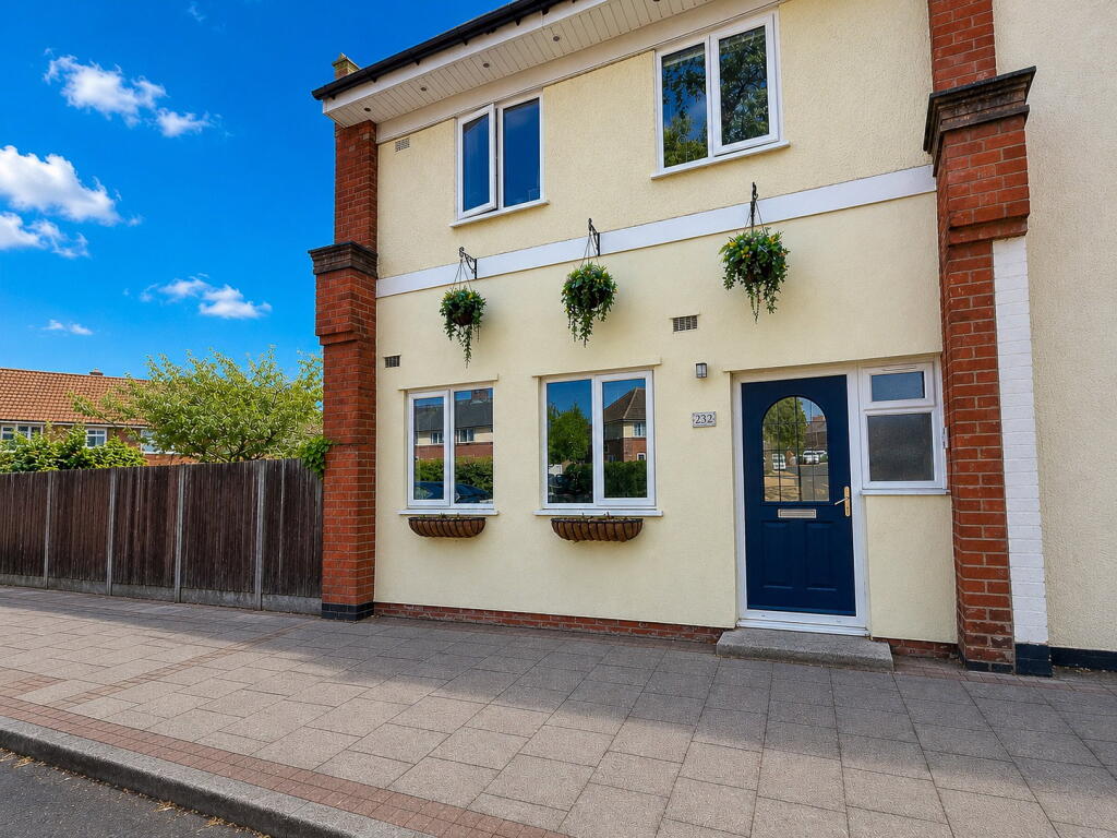 Main image of property: Prince of Wales Lane, Birmingham, B14