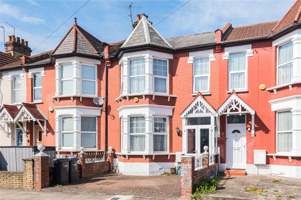 Main image of property: Melbourne Avenue, Palmers Green, London, N13