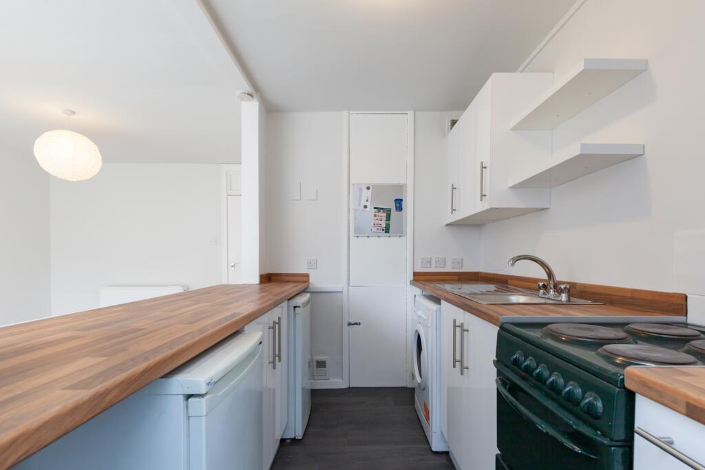 Main image of property: Butler Close, Summertown, North Oxford, OX2