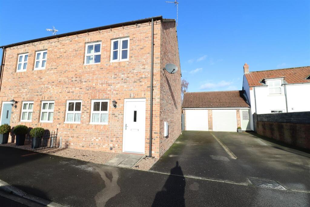 Main image of property: 2 Jubilee CloseTown StreetShiptonthorpe