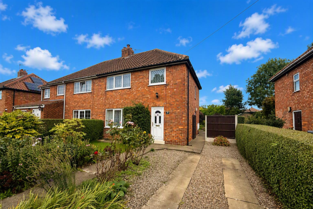 Main image of property: The Leyes, YORK