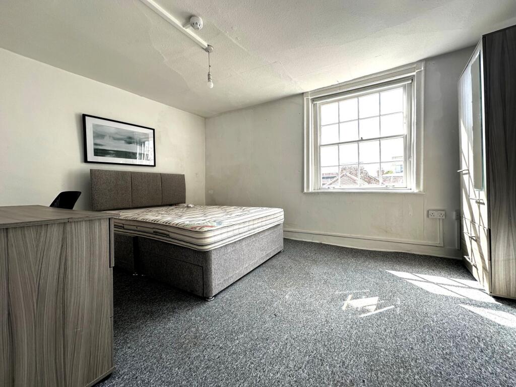 Main image of property: 31A Westgate Street, Gloucester, GL1