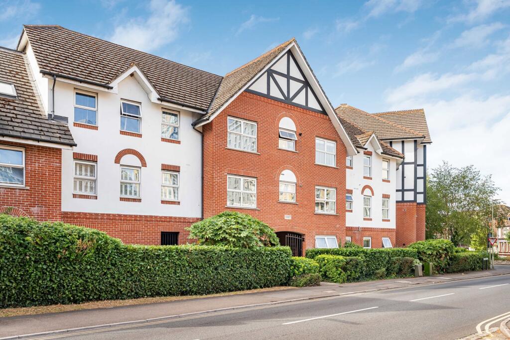 Main image of property: Heathside Road, Woking, Surrey, GU22