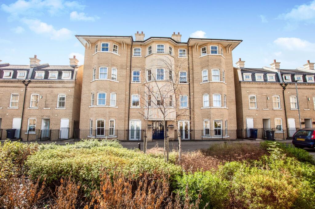 Main image of property: St. Matthews Gardens, Cambridge, CB1