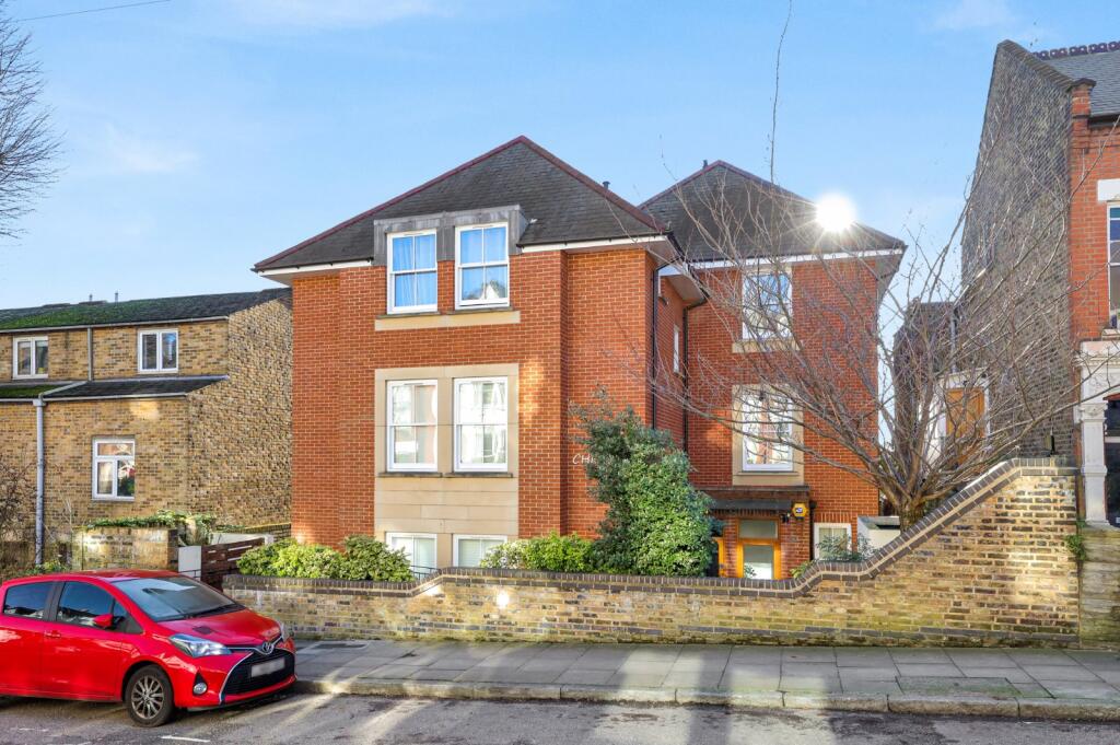 Main image of property: Cherry Lodge, 
32a Cheverton Road, N19