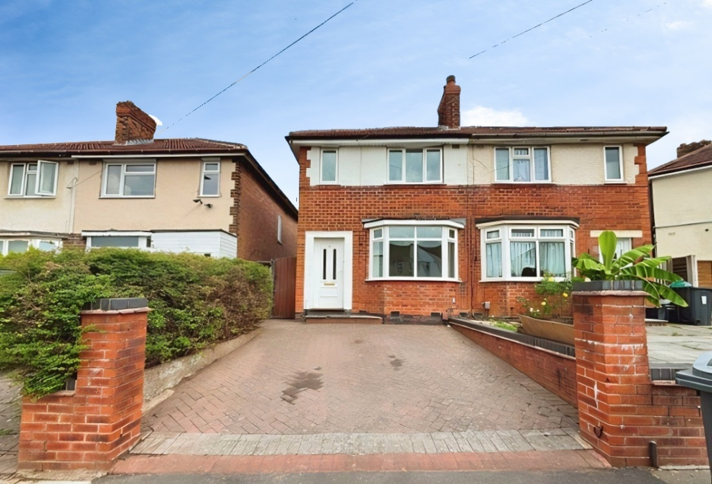 Main image of property: Thurlestone Road , Longbridge , Birmingham , B314LS
