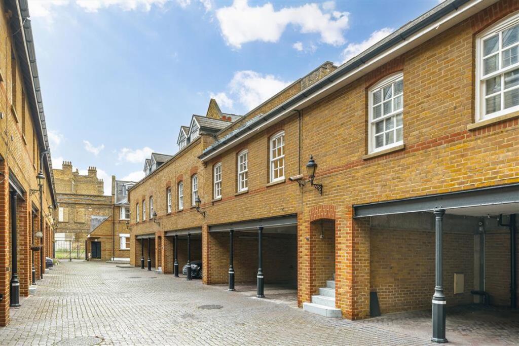 Main image of property: Bridewell Place, Wapping