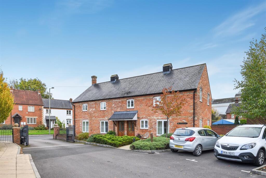 Main image of property: Mill Street, Wantage, Oxfordshire OX12