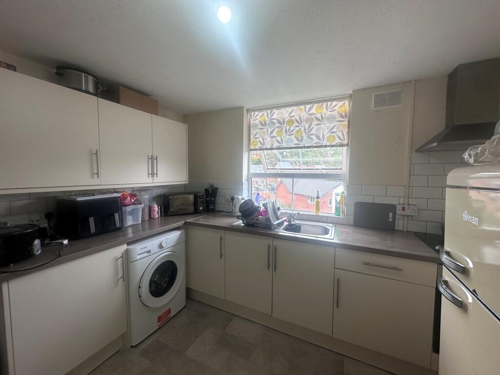 Main image of property: Comberton Hill, DY10 1QN