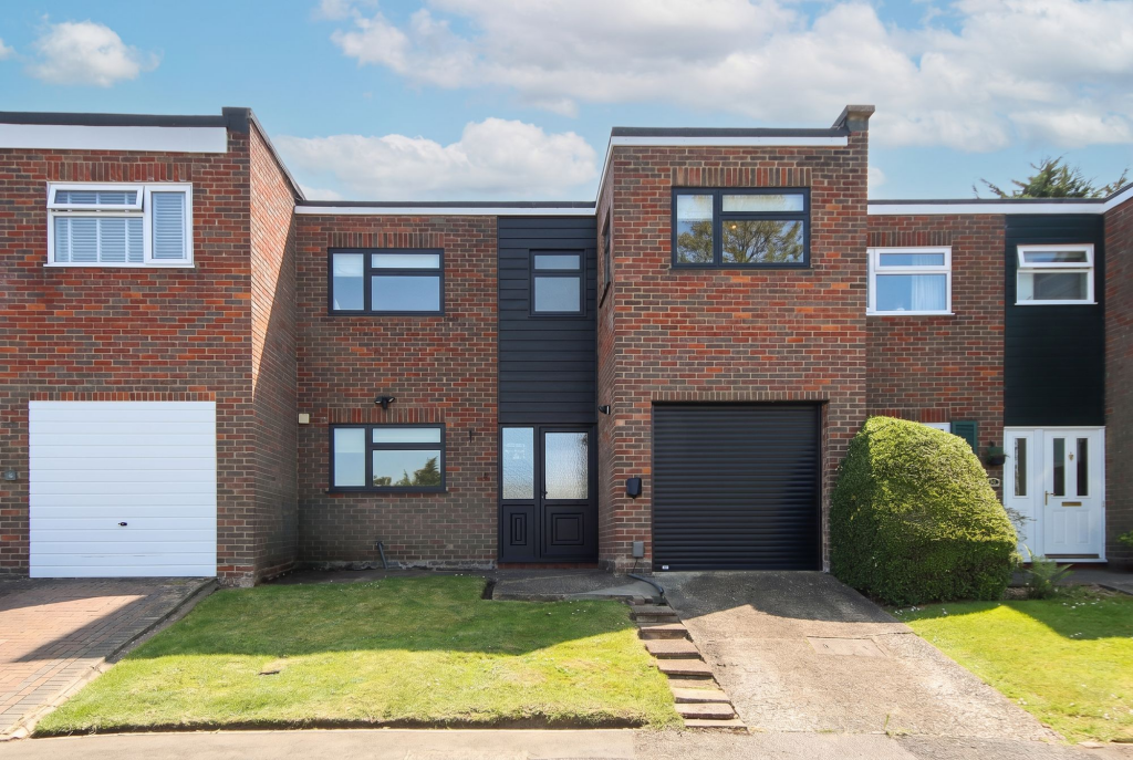 Main image of property: Catsey Woods, Bushey, WD23
