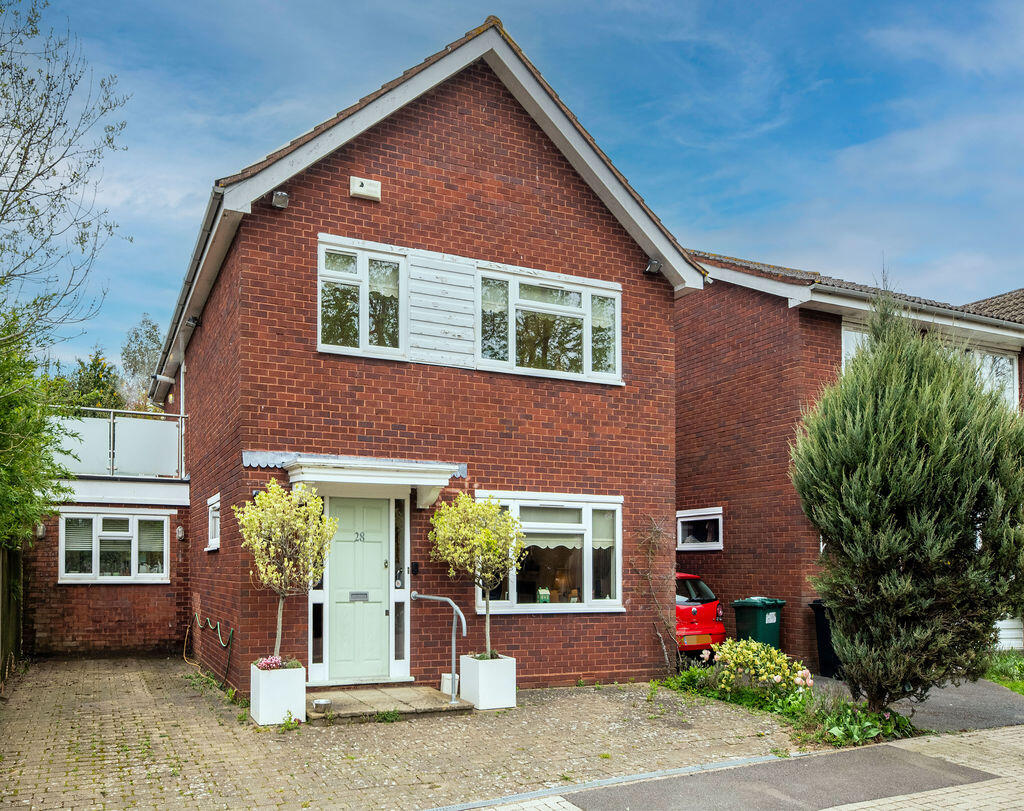 Main image of property: Hadley Grove, Barnet
