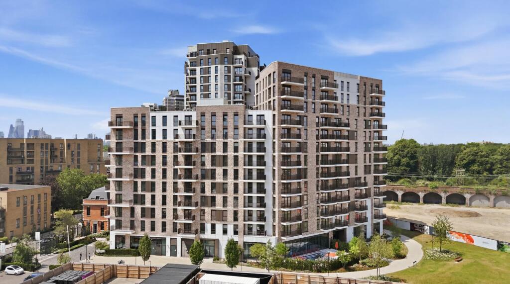 Main image of property: Bow Green, Bow, E3