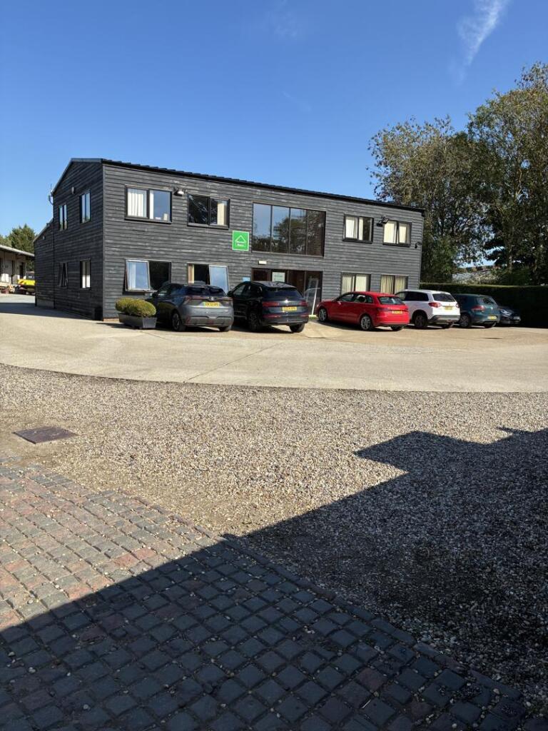 Main image of property: Lynderswood Business Park, Braintree