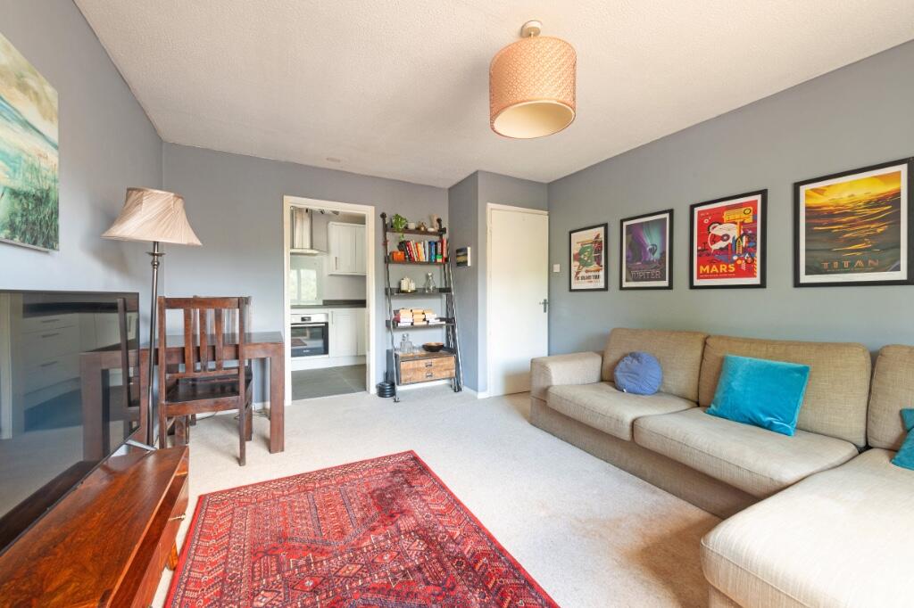 Main image of property: Holmesdale Road, London, SE25