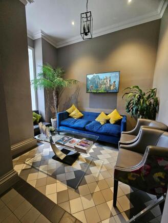 thumbnail_image004 5.jpg
