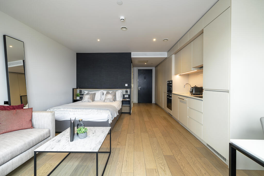 Main image of property: City Suites, Chapel Street, Manchester