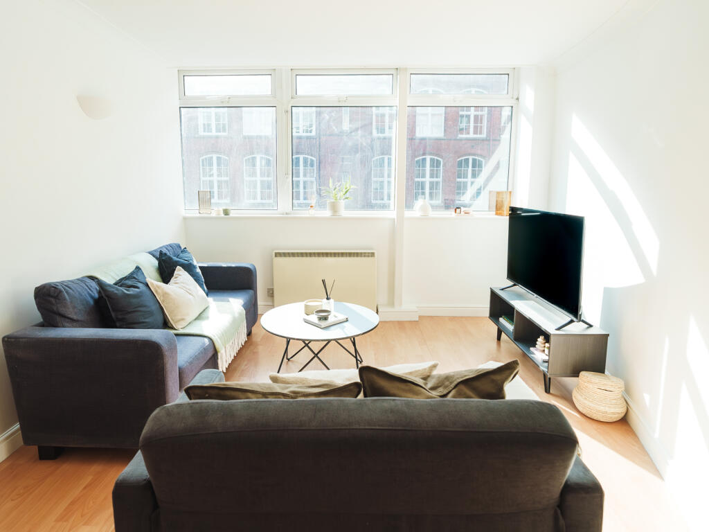 Main image of property: Apt 10, Woodhouse Plaza #038638