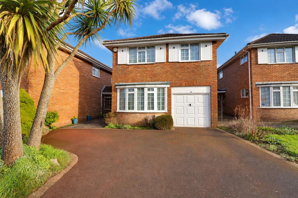 Main image of property: OAKMONT DRIVE, WATERLOOVILLE