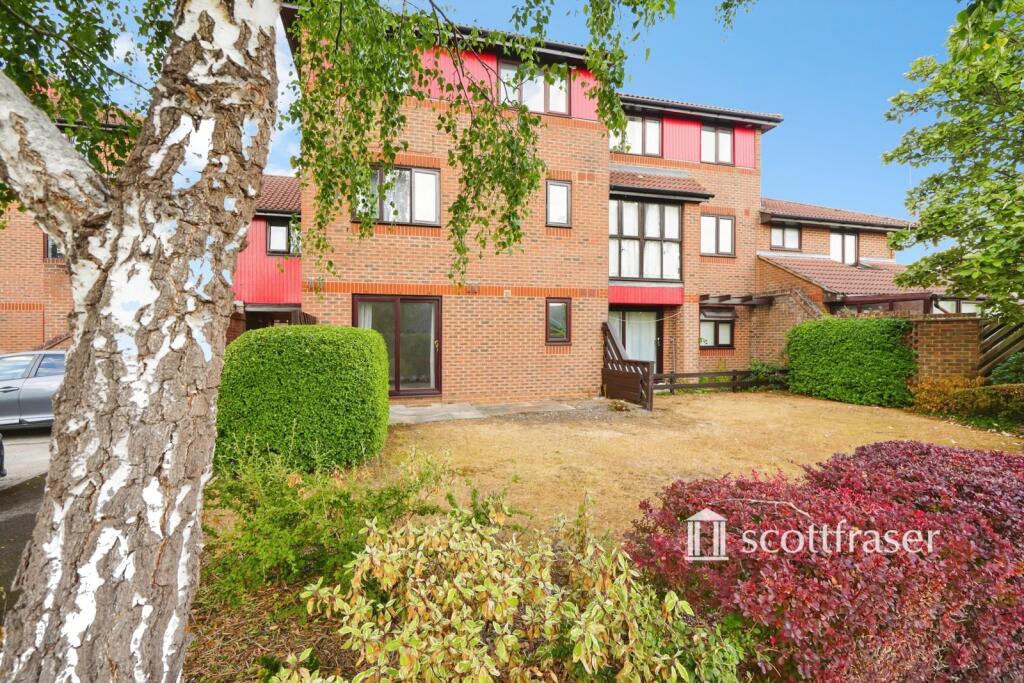 Main image of property: Cullerne Close, OX14