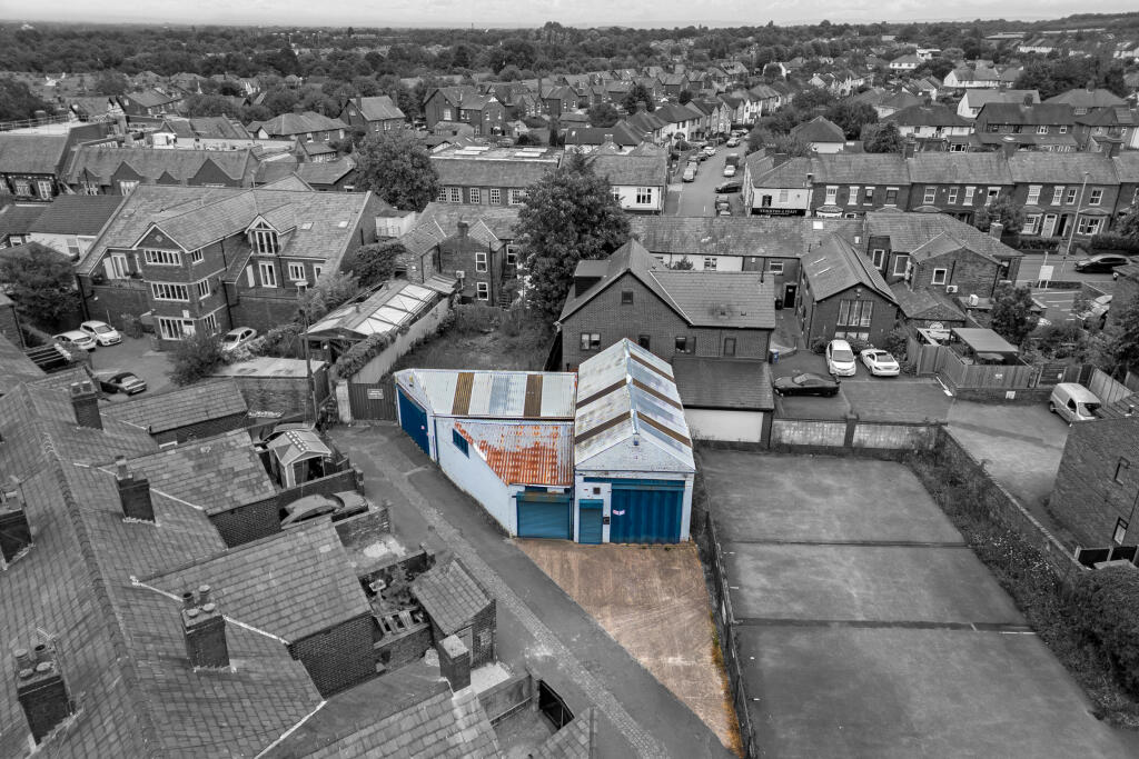Main image of property: UNIT AT 26 WALTON ROAD, STOCKTON HEATH, WARRINGTON, WA4 6LE