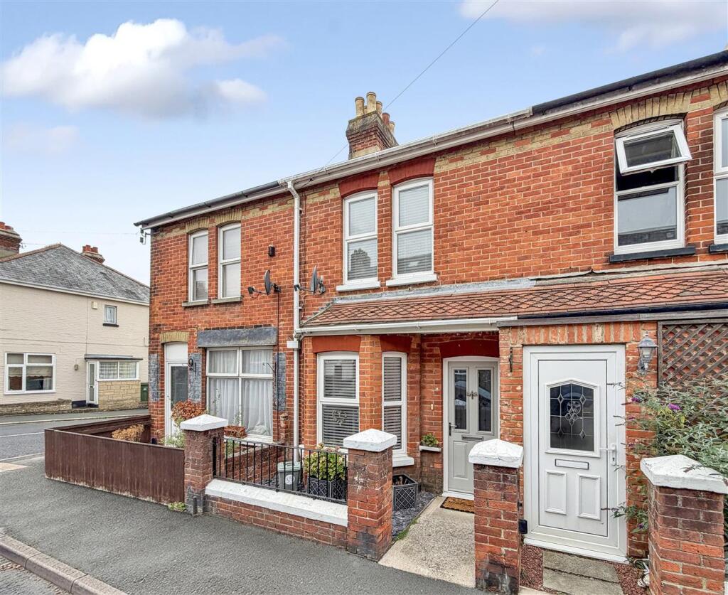 Main image of property: Orchard Road, East Cowes
