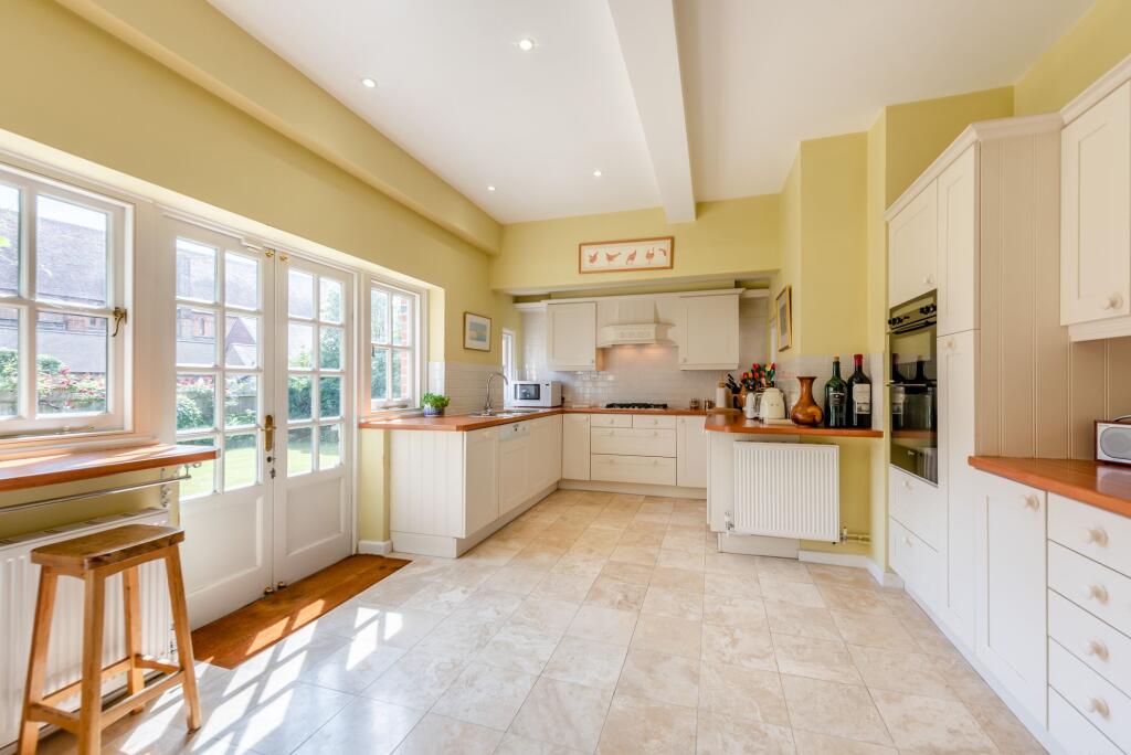 Main image of property: Whyke Road, Chichester, PO19