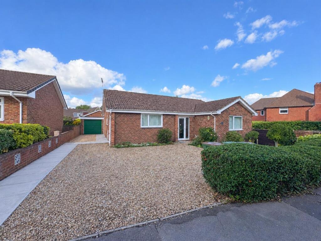 Main image of property: Hill Place, Bursledon, Southampton