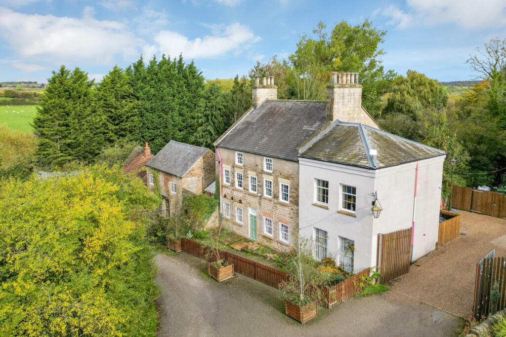 Main image of property: Cuckney Road, Mansfield, NG20
