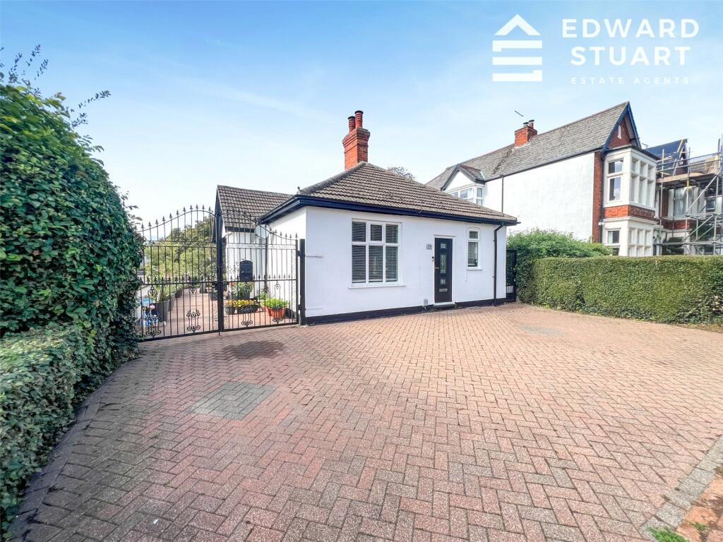 Main image of property: Thorpe Lea Road, Peterborough, Cambridgeshire, PE3