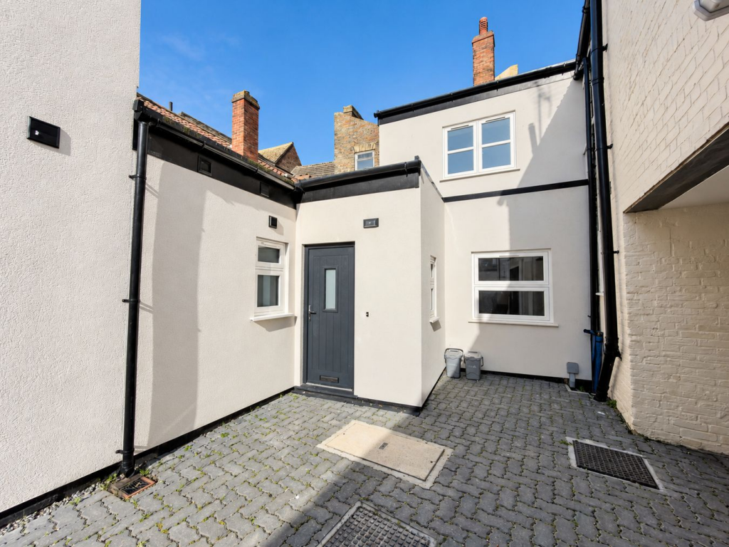 Main image of property: Paradise Lane, King's Lynn, PE30