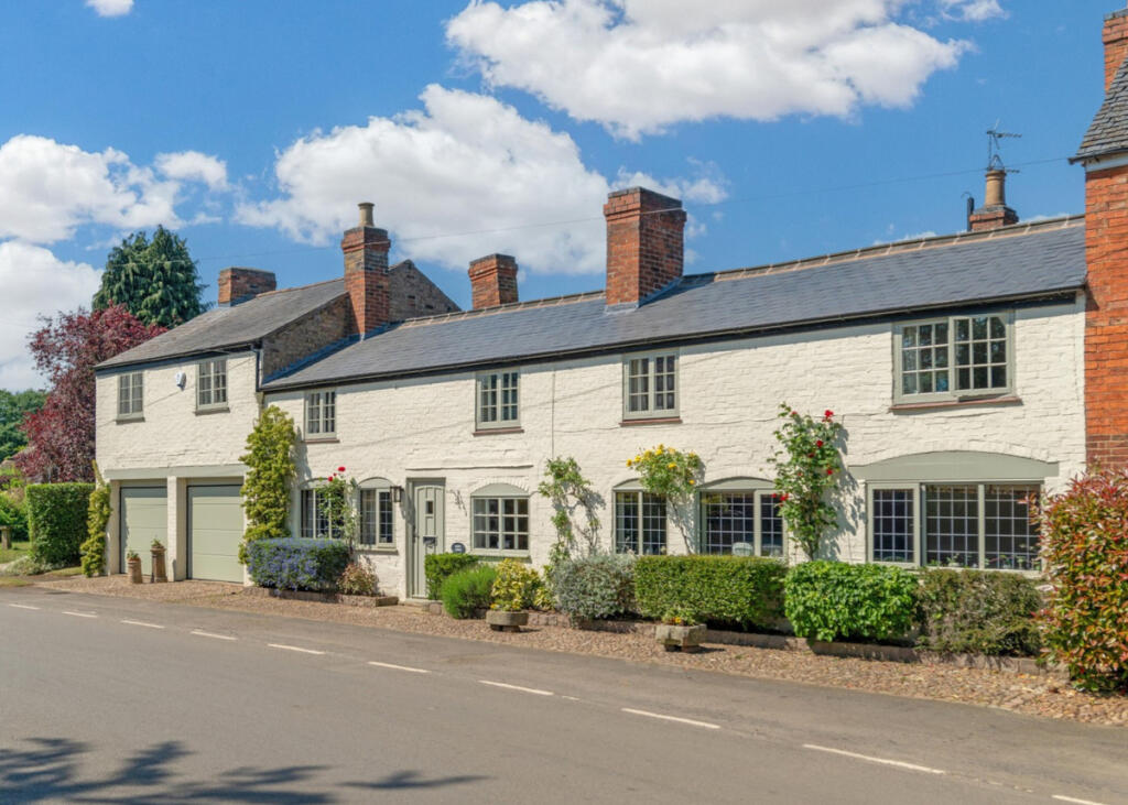 Main image of property: Thurlaston, Rugby, Warwickshire CV23 9JS