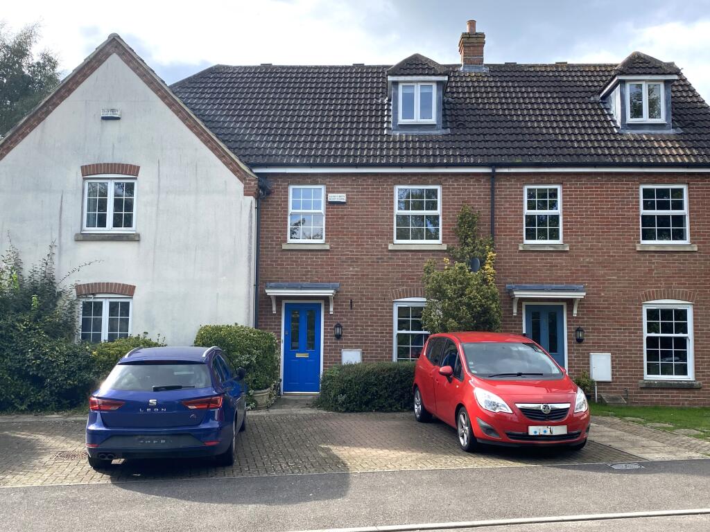 Main image of property: Festival Close, Devizes, SN10