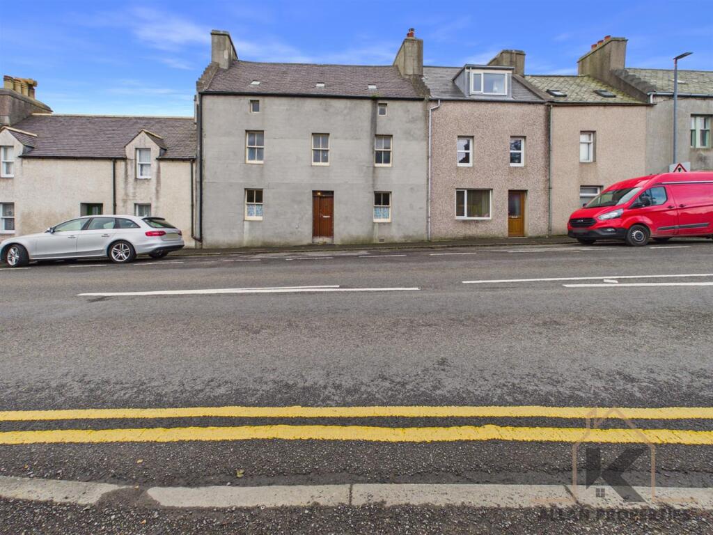 Main image of property: 12 High Street, Kirkwall, Orkney, KW15 1AZ