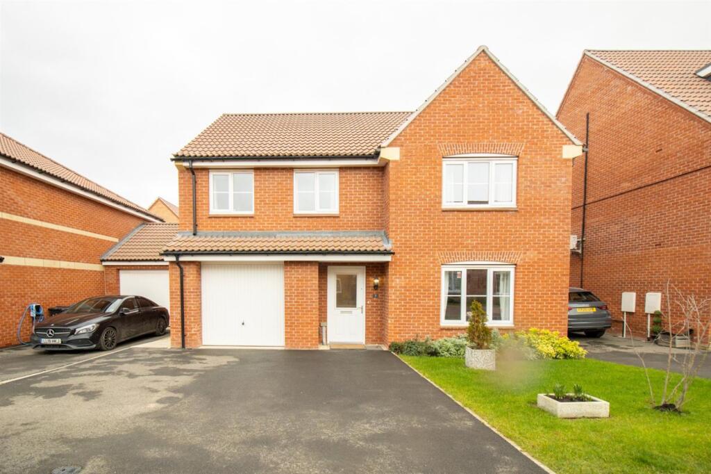 Main image of property: Bartholomew Close, Edwalton, Nottingham, Nottinghamshire, NG12