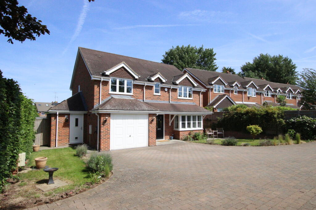 Main image of property: Erleigh Court Drive, Earley, Reading, Berkshire, RG6